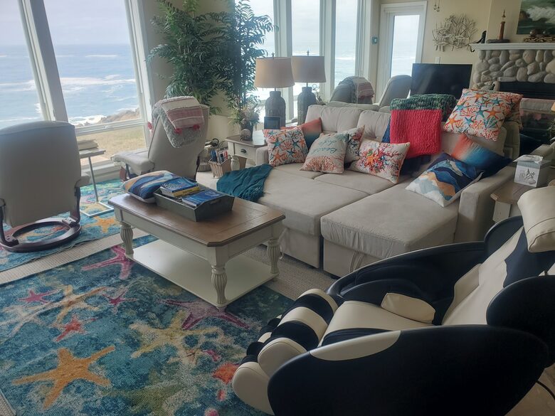 Whale Cove Oceanfront Dream - Depoe Bay, Oregon