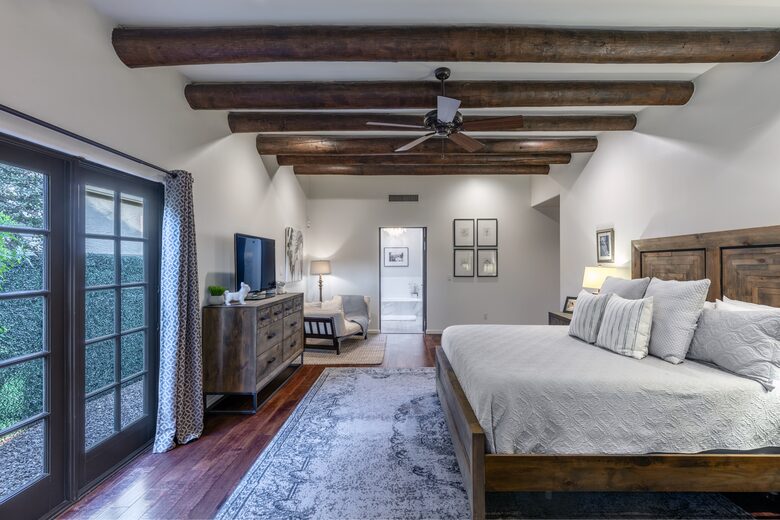 Modern Remodeled Desert Retreat - Scottsdale, Arizona