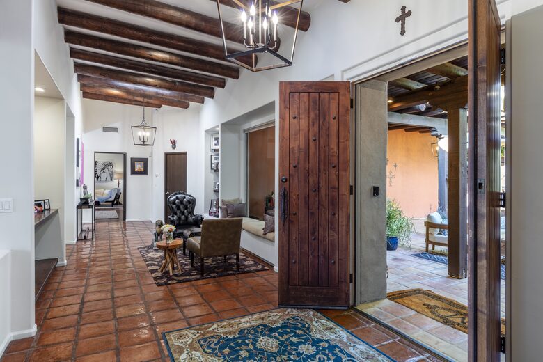 Modern Remodeled Desert Retreat - Scottsdale, Arizona