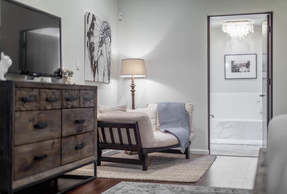 Modern Remodeled Desert Retreat - Scottsdale, Arizona