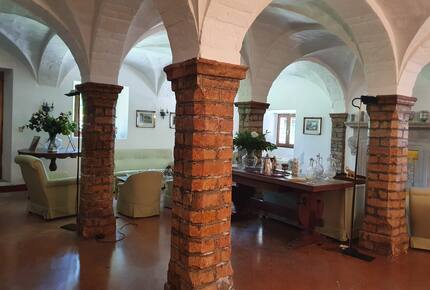 Villa Piandelmedico | Ground Floor Apartment - Jesi, Italy