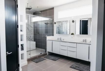 Modern Family-Friendly House | Fun Backyard Private Pool & Pickleball - Hurricane, Utah