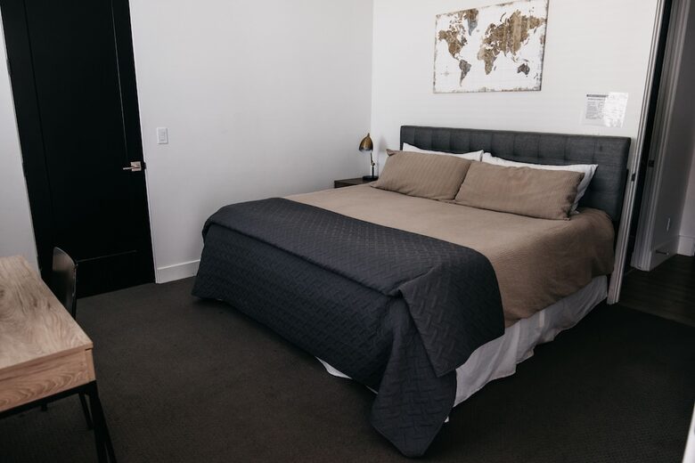 Modern Family-Friendly House | Fun Backyard Private Pool & Pickleball - Hurricane, Utah