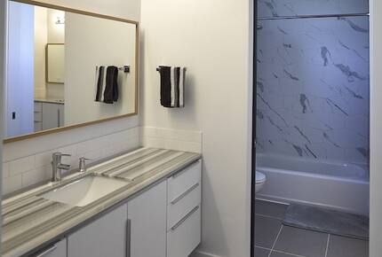 Modern Family-Friendly House | Fun Backyard Private Pool & Pickleball - Hurricane, Utah