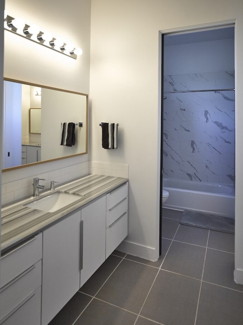 Modern Family-Friendly House | Fun Backyard Private Pool & Pickleball - Hurricane, Utah