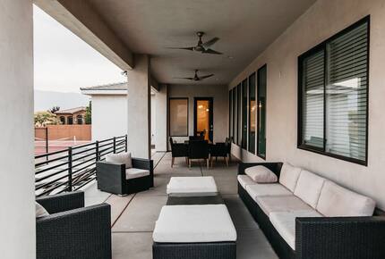 Modern Family-Friendly House | Fun Backyard Private Pool & Pickleball - Hurricane, Utah