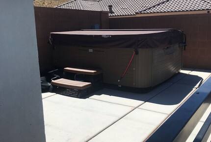 Modern Family-Friendly House | Fun Backyard Private Pool & Pickleball - Hurricane, Utah