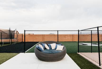 Modern Family-Friendly House | Fun Backyard Private Pool & Pickleball - Hurricane, Utah