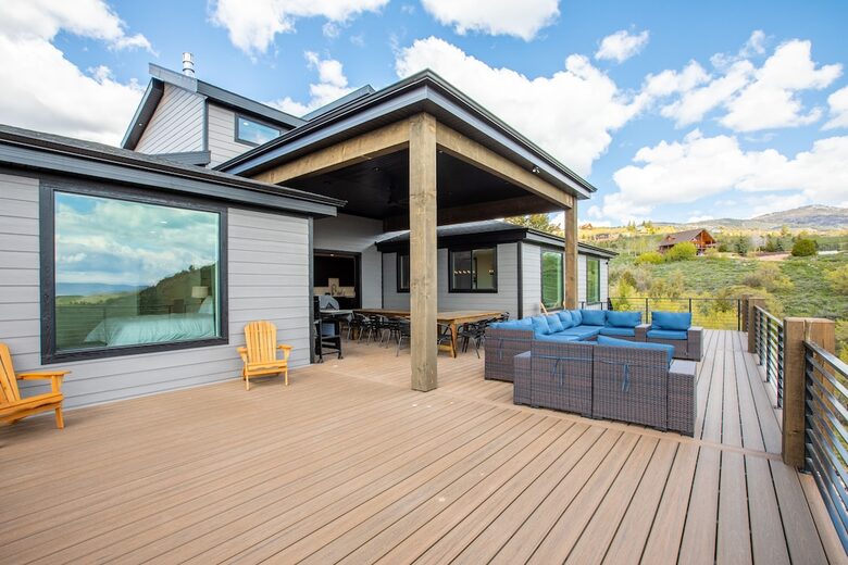 The Modern Bear | With a Private Pool, Ball Pit, Sleeps 12-50 - Garden City, Utah