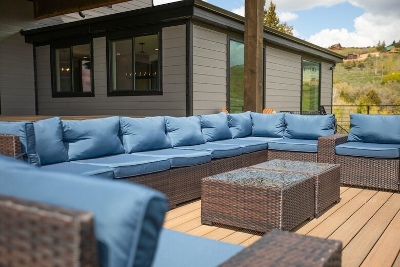 The Modern Bear | With a Private Pool, Ball Pit, Sleeps 12-50 - Garden City, Utah