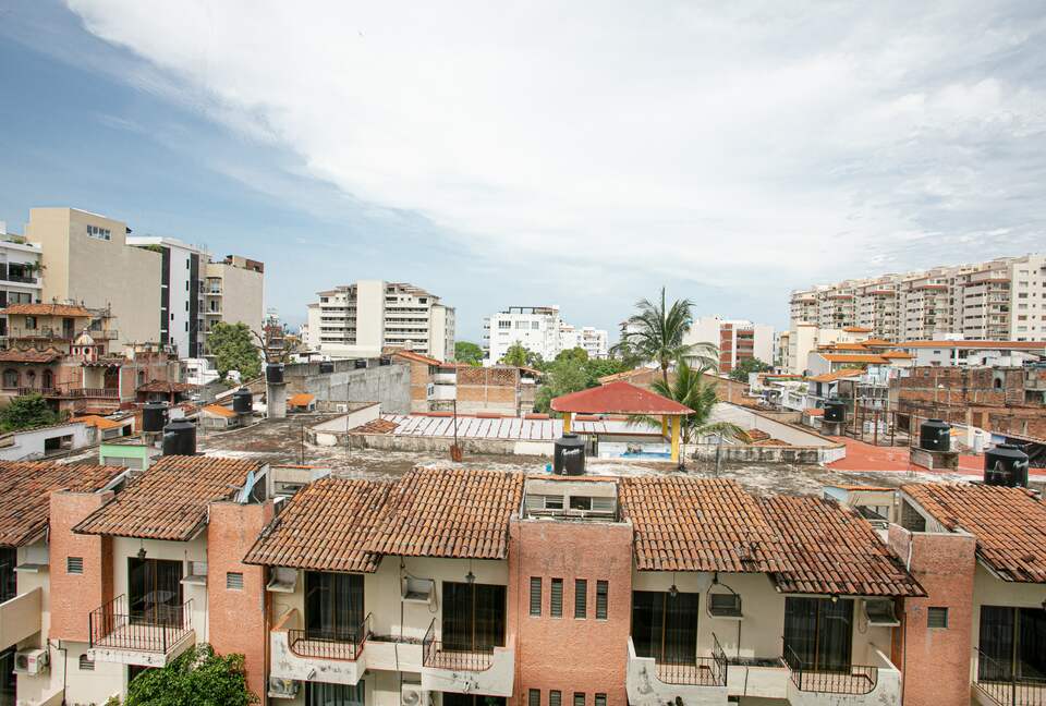 New D'esire | With Romantic Zone, Gym, Rooftop Pool - Emiliano Zapata, C.P. Puerto Vallarta, Mexico