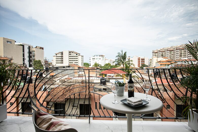 New D'esire | With Romantic Zone, Gym, Rooftop Pool - Emiliano Zapata, C.P. Puerto Vallarta, Mexico