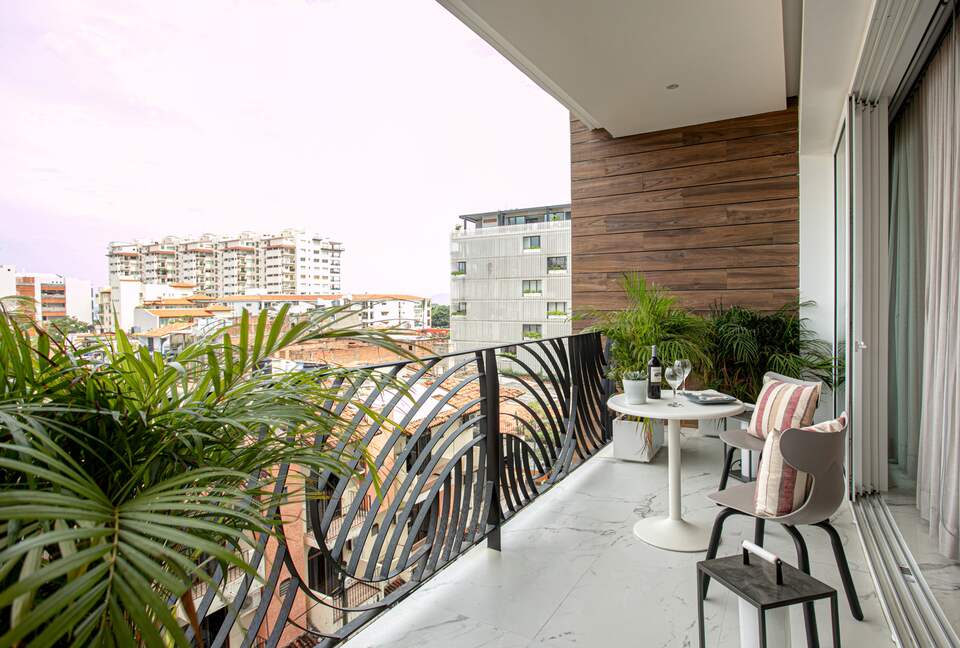 New D'esire | With Romantic Zone, Gym, Rooftop Pool - Emiliano Zapata, C.P. Puerto Vallarta, Mexico