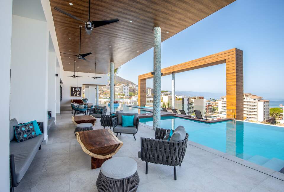 New D'esire | With Romantic Zone, Gym, Rooftop Pool - Emiliano Zapata, C.P. Puerto Vallarta, Mexico