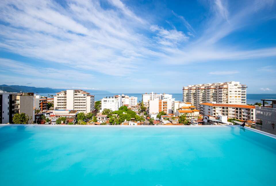 New D'esire | With Romantic Zone, Gym, Rooftop Pool - Emiliano Zapata, C.P. Puerto Vallarta, Mexico