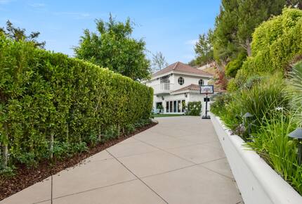 Floresta Pacific Palisades Stunning Estate - Pacific Palisades, California