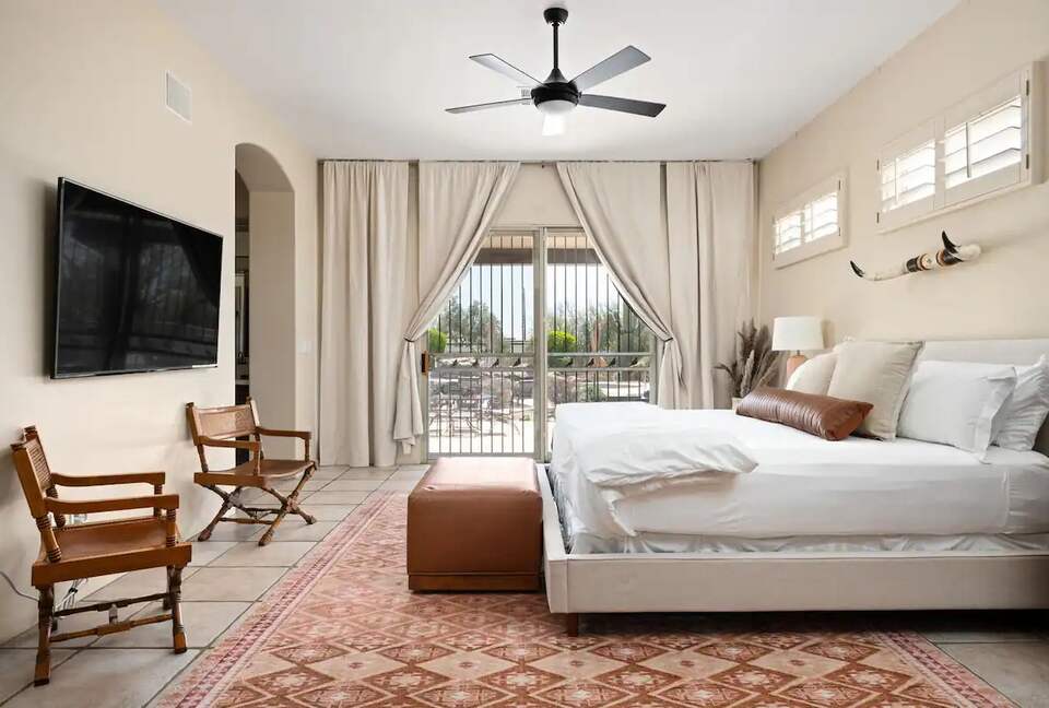 North Scottsdale Sanctuary - Cave Creek, Arizona