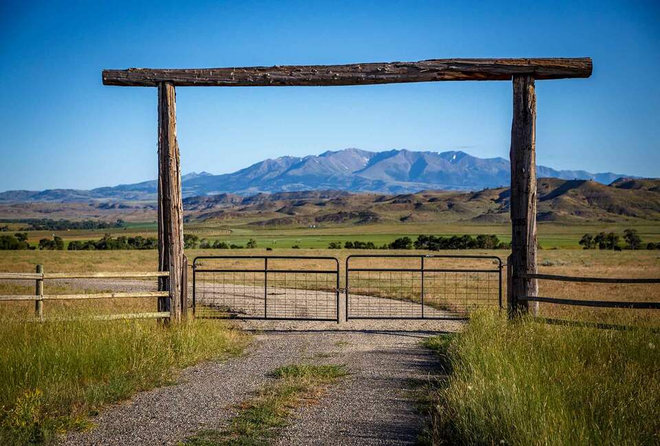 Lucky Duck Ranch - Big Timber, Montana