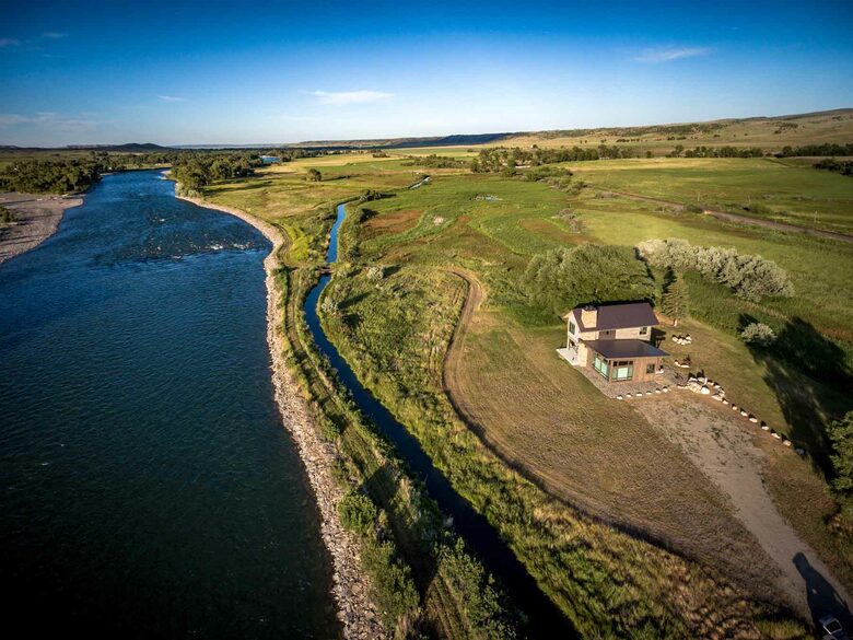 Lucky Duck Ranch - Big Timber, Montana