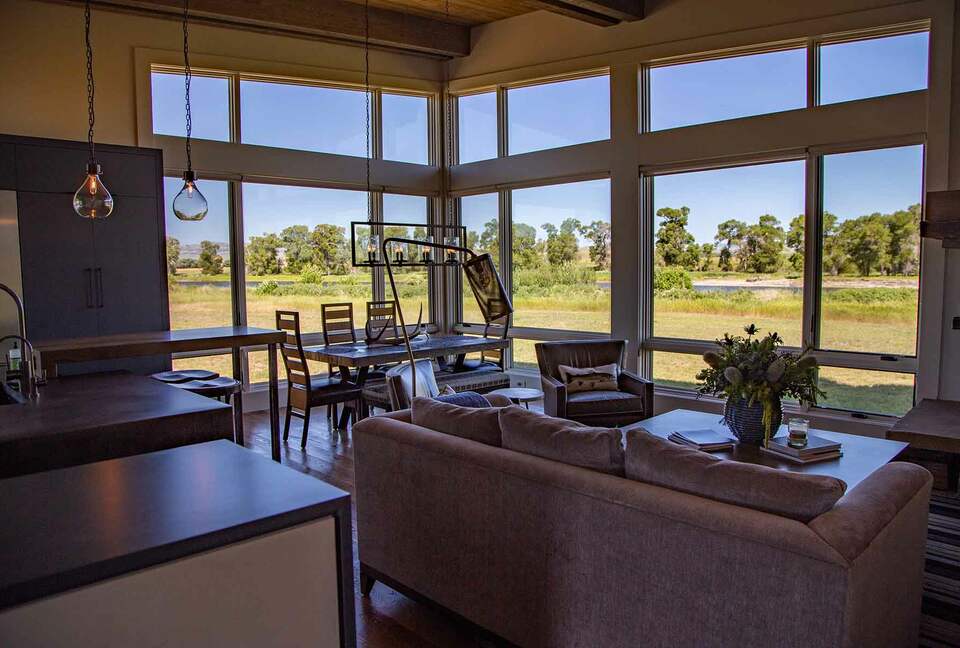 Lucky Duck Ranch - Big Timber, Montana