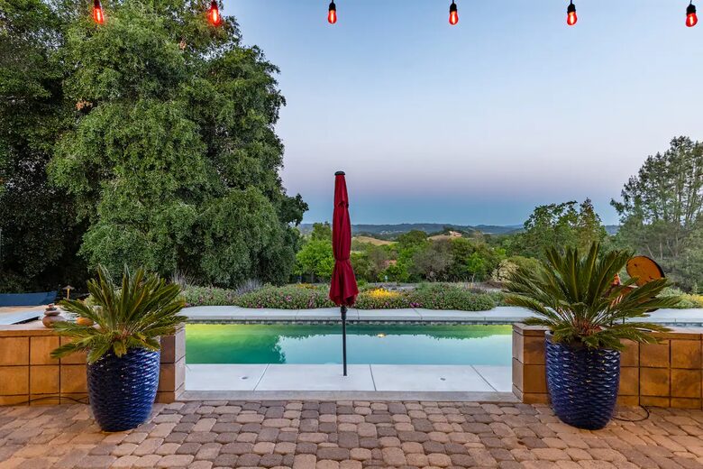 Central Coast Mountain View Retreat - Atascadero, California