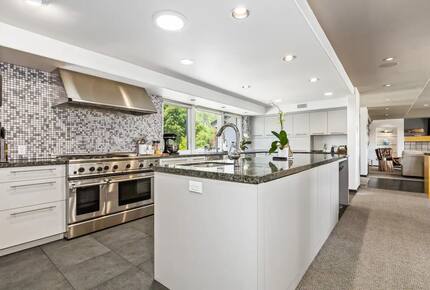 Central Coast Mountain View Retreat - Atascadero, California