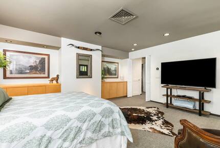 Central Coast Mountain View Retreat - Atascadero, California