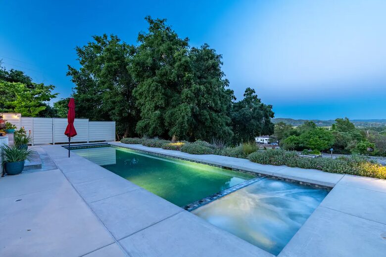 Central Coast Mountain View Retreat - Atascadero, California