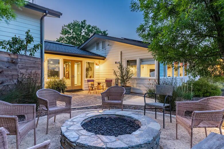 Central Coast Mountain View Retreat - Atascadero, California