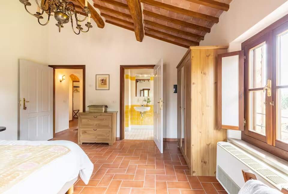 Villa San Lorenzo Umbrian Estate - Castiglione Del Lago, Italy