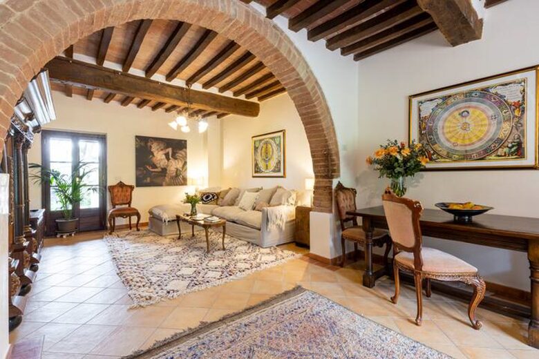 Villa San Lorenzo Umbrian Estate - Castiglione Del Lago, Italy