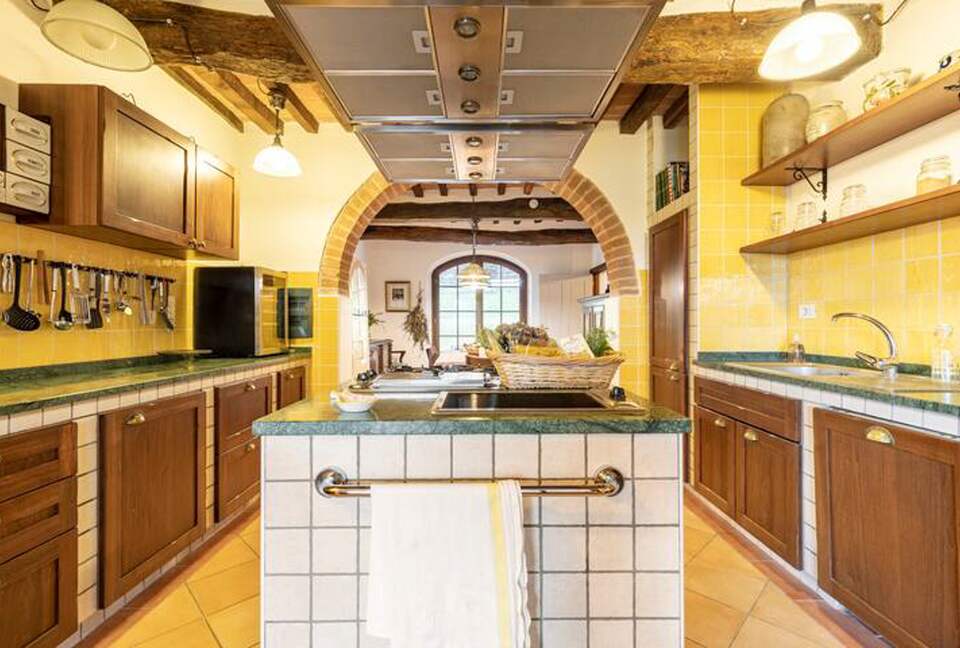 Villa San Lorenzo Umbrian Estate - Castiglione Del Lago, Italy