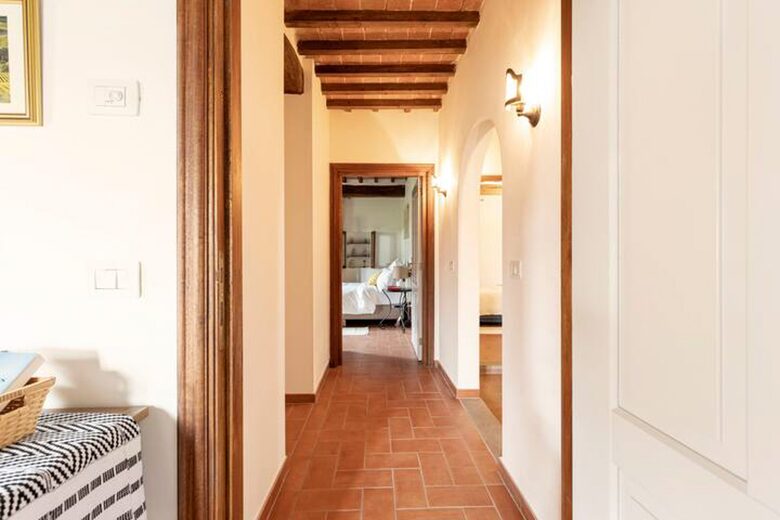 Villa San Lorenzo Umbrian Estate - Castiglione Del Lago, Italy