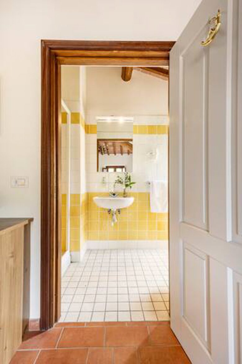 Villa San Lorenzo Umbrian Estate - Castiglione Del Lago, Italy