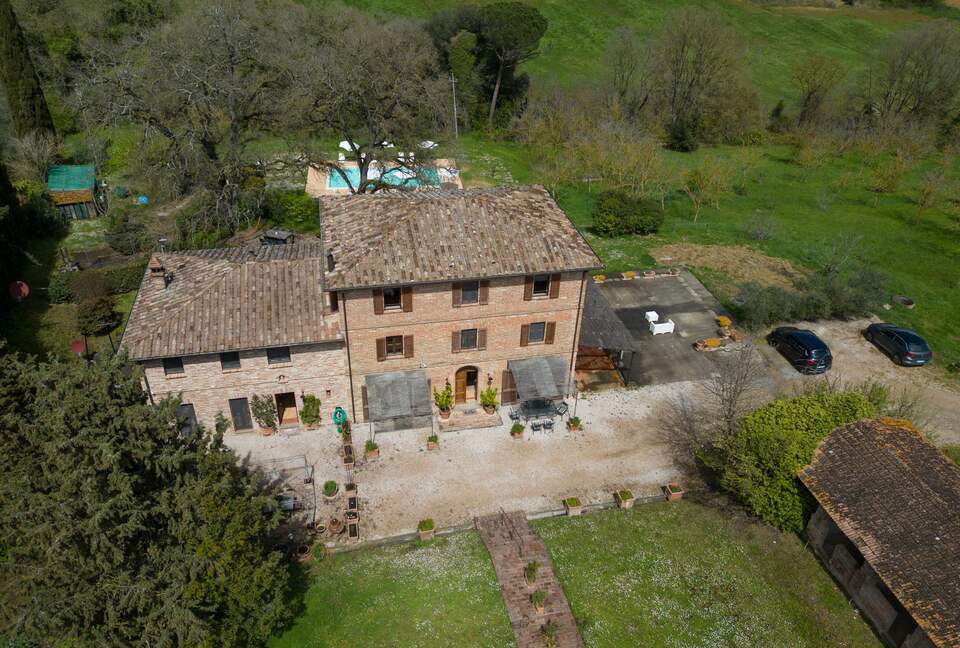 Villa San Lorenzo Umbrian Estate - Castiglione Del Lago, Italy