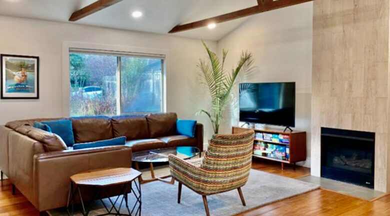 Riverfront Modern Oasis - Monte Rio, California