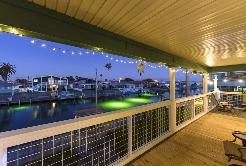 PalmTiki, Canal-based Tiki & Beach Themed Fun Escape in Rockport, Texas - Rockport, Texas