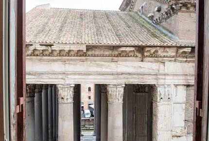 The Flair | Pantheon view - Rome, Italy