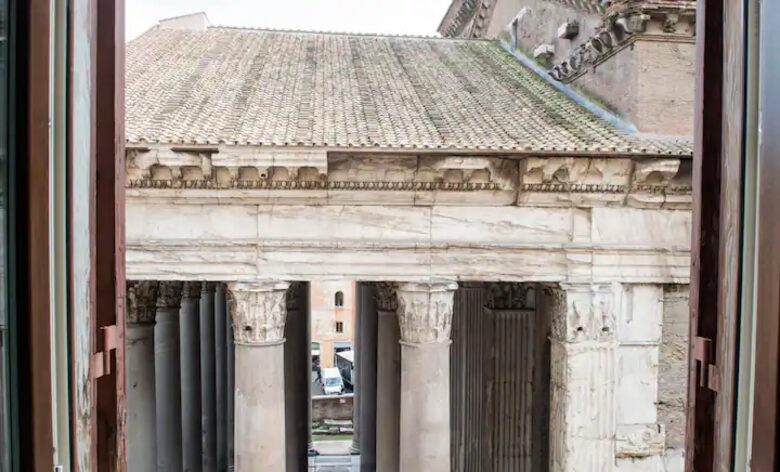 The Flair | Pantheon view - Rome, Italy