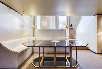 The Flair | Pantheon view - Rome, Italy