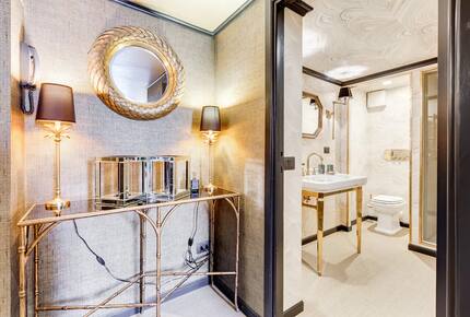 The Flair | Pantheon view - Rome, Italy