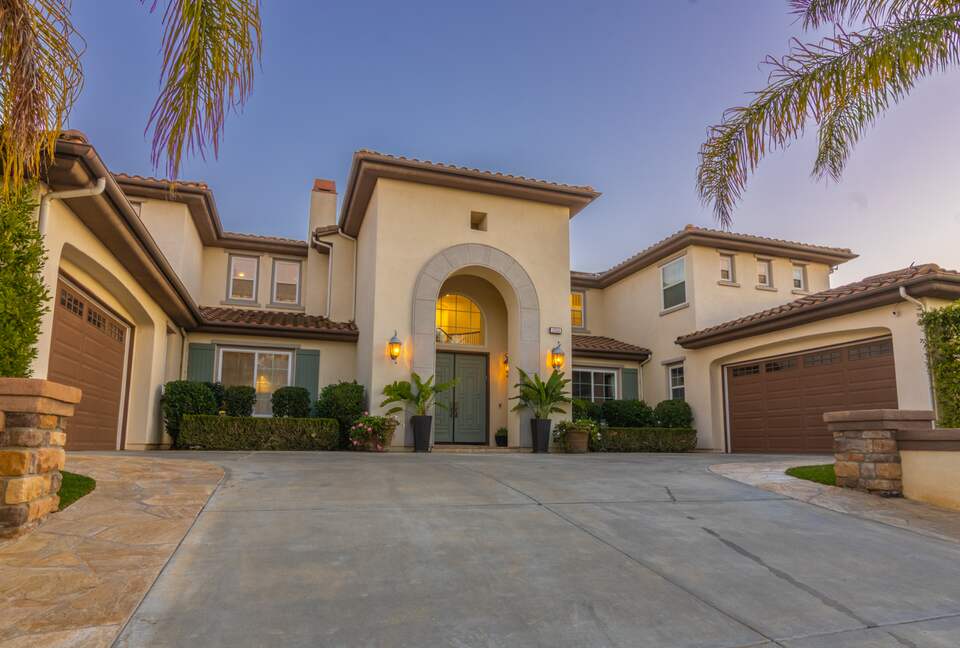 Family Paradise in San Diego Gated Community - San Diego, California