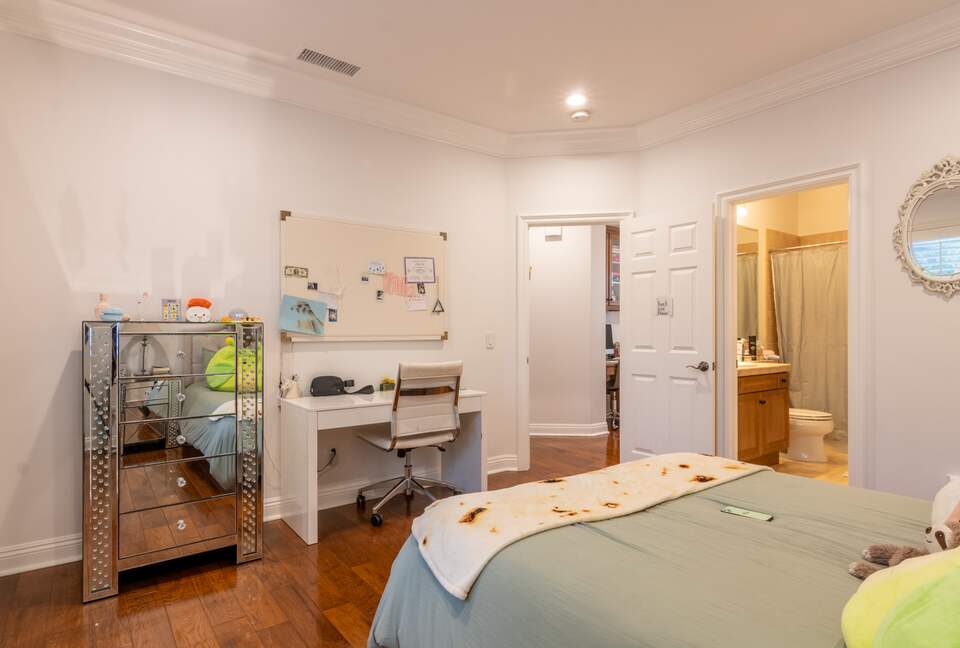 Family Paradise in San Diego Gated Community - San Diego, California