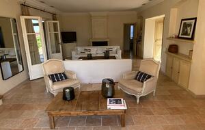 Villa Saintes Maries (R)