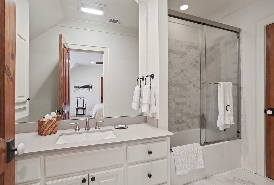 Stunning Saint Francisville Lakefront - Saint Francisville, Louisiana