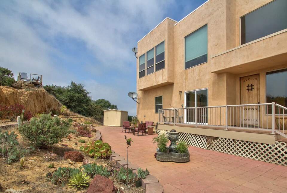 Gated Hilltop Home with Panoramic Bay Views - Royal Oaks, California