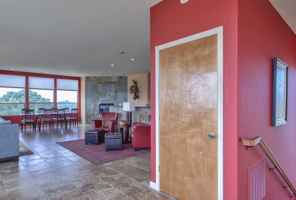 Gated Hilltop Home with Panoramic Bay Views - Royal Oaks, California