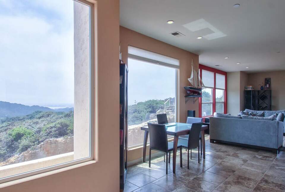 Gated Hilltop Home with Panoramic Bay Views - Royal Oaks, California