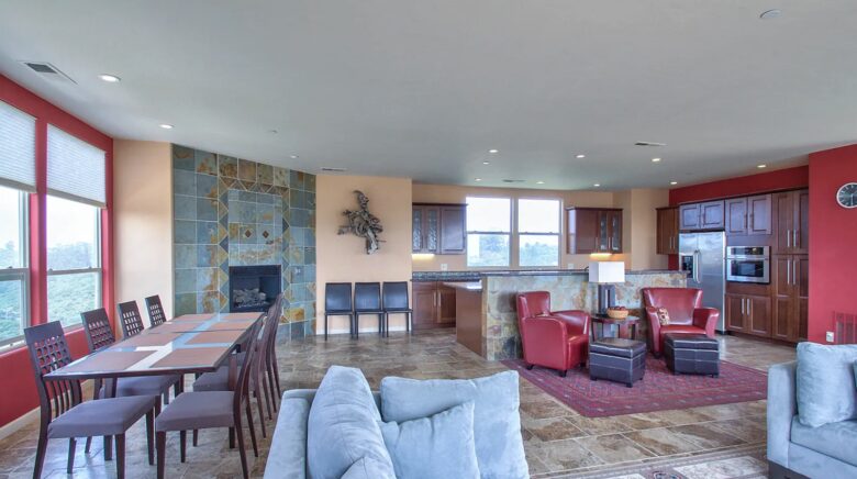 Gated Hilltop Home with Panoramic Bay Views - Royal Oaks, California