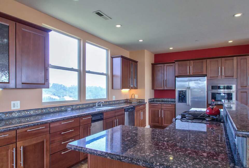 Gated Hilltop Home with Panoramic Bay Views - Royal Oaks, California